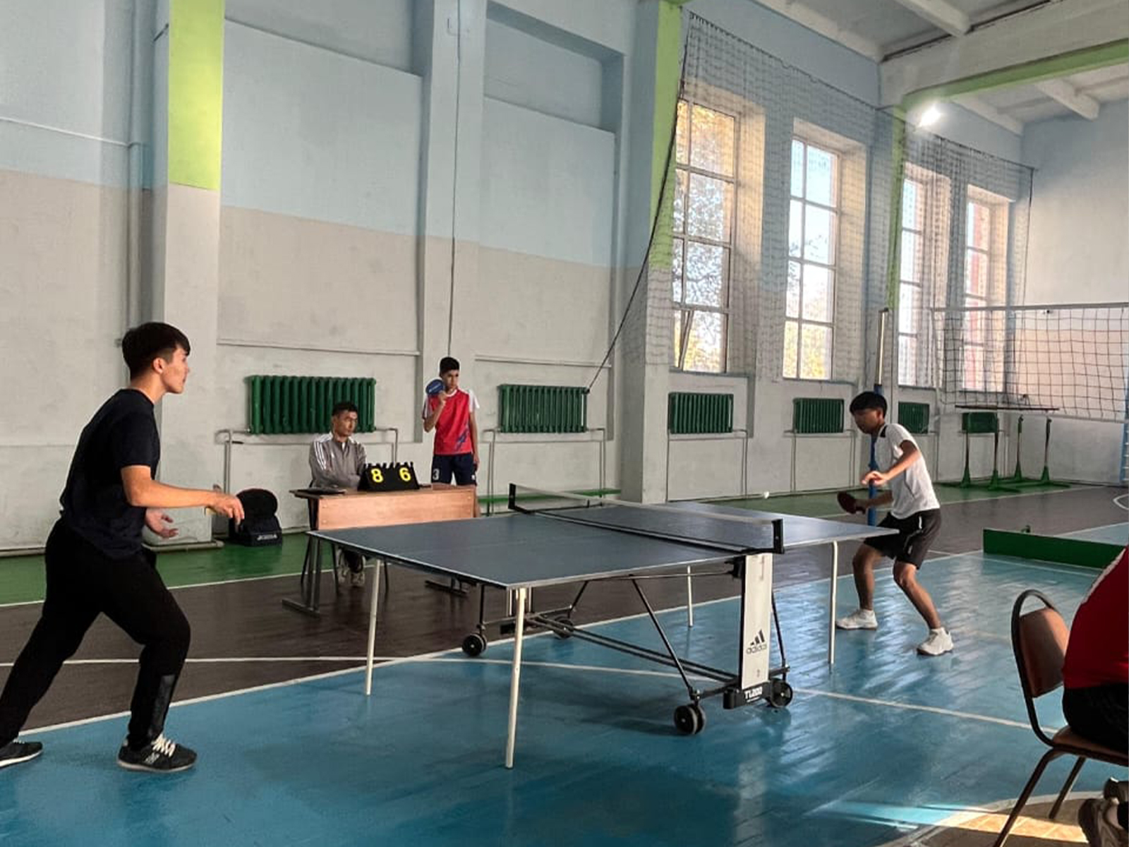 Үстел теннисі